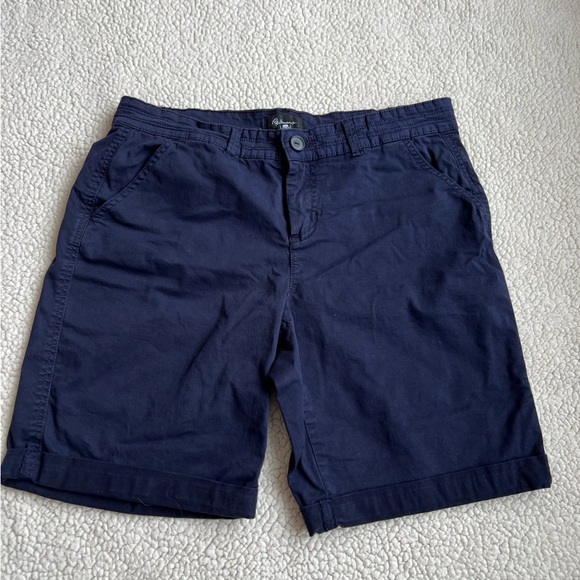 Reitman’s Bermuda Shorts 9” - Picture 9 of 9
